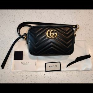 Gucci GG Marmont Matelassé Mini Camera Bag